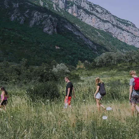 게스트하우스 The House In The Village