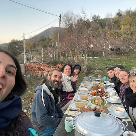 The House In The Village Affittacamere *