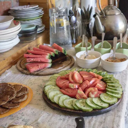 The House In The Village Affittacamere