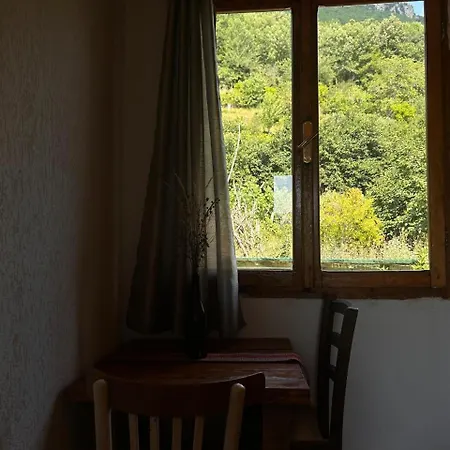 בית הארחה The House In The Village *